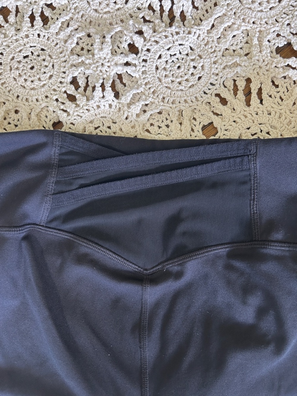 Fabletics Motion365 Black High-Rise Leggings - Picture 4 of 6
